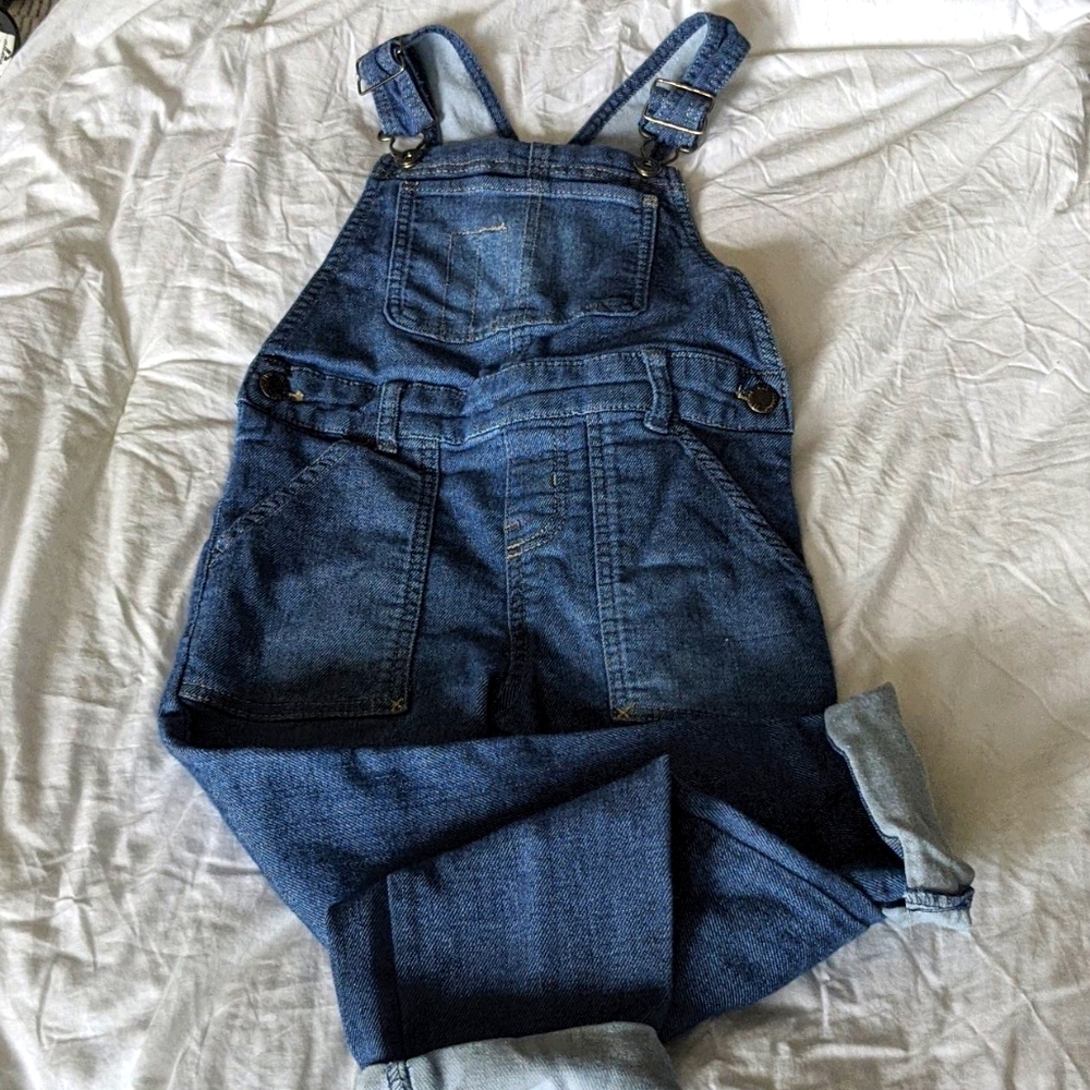 Like New OshKosh Denim Overalls Size 5T